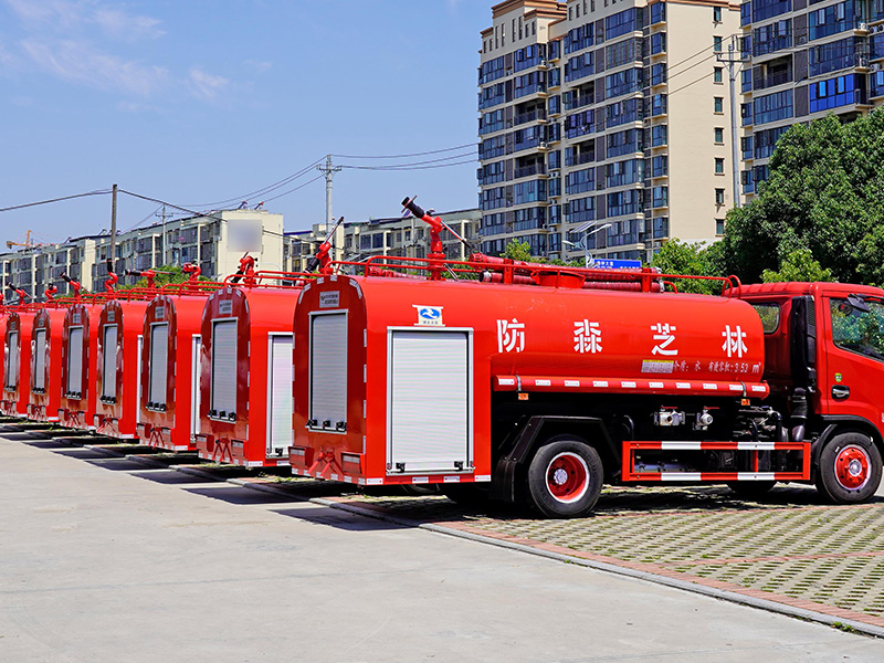 东风D6消防洒水车