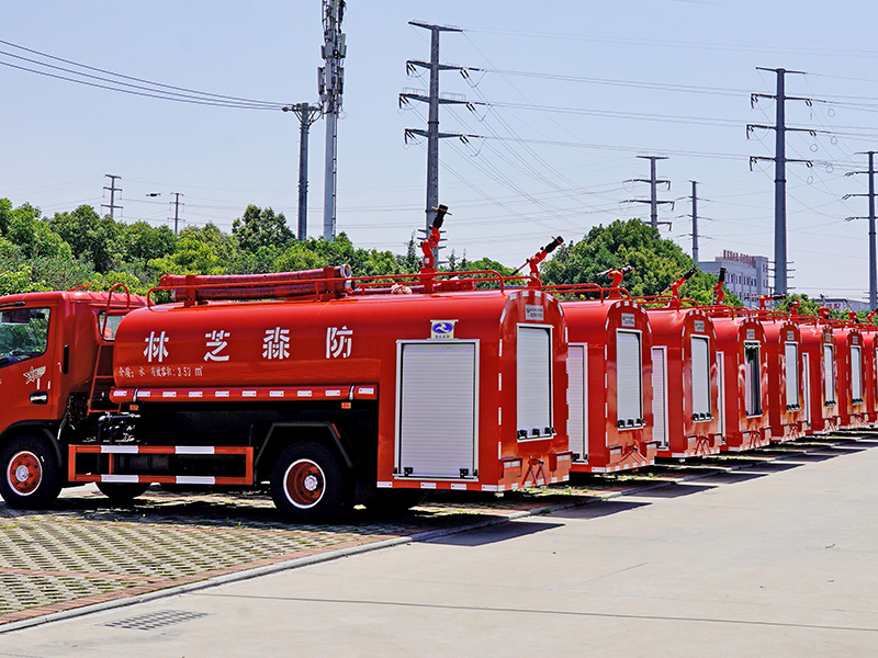东风D6消防洒水车