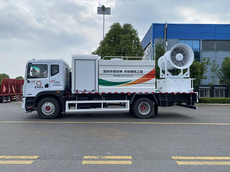 东风D9抑尘车