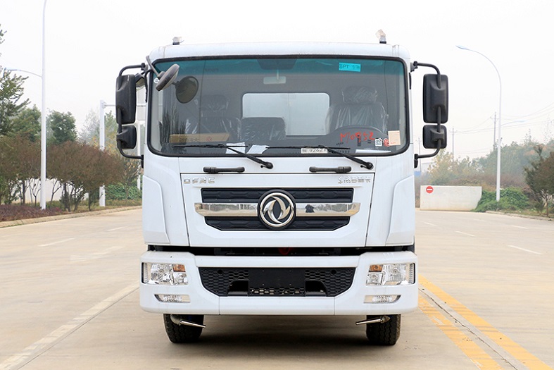 东风D9 12吨/14吨洒水车国六