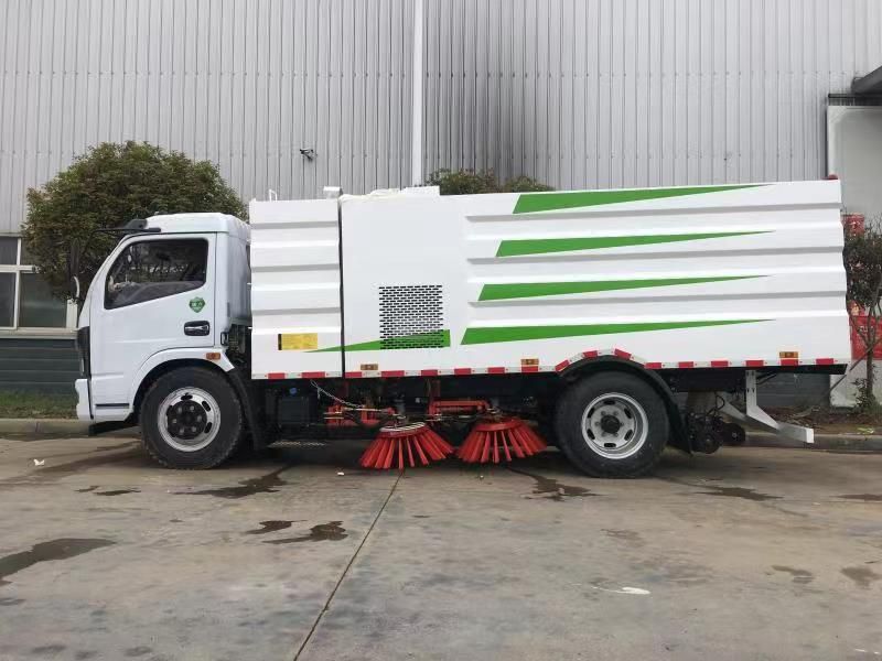 东风大福瑞卡国六8吨扫路车