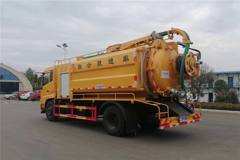东风天锦12方联合疏通车