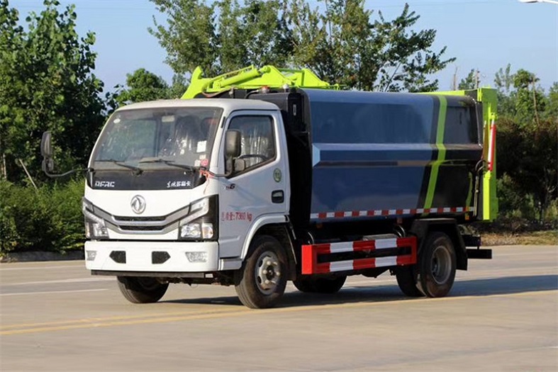 东风小多利卡6方侧装压缩垃圾车