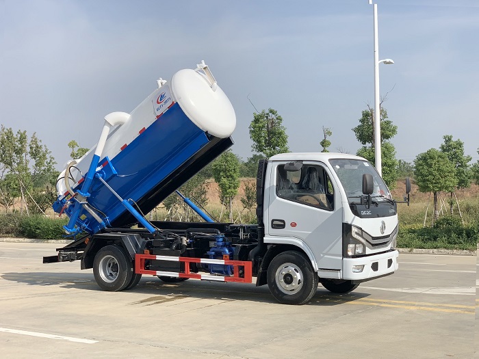 东风小多利卡5方国六吸污车