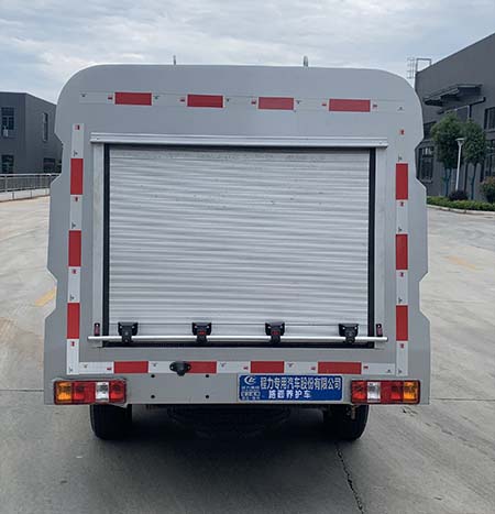 程力威牌路面养护车