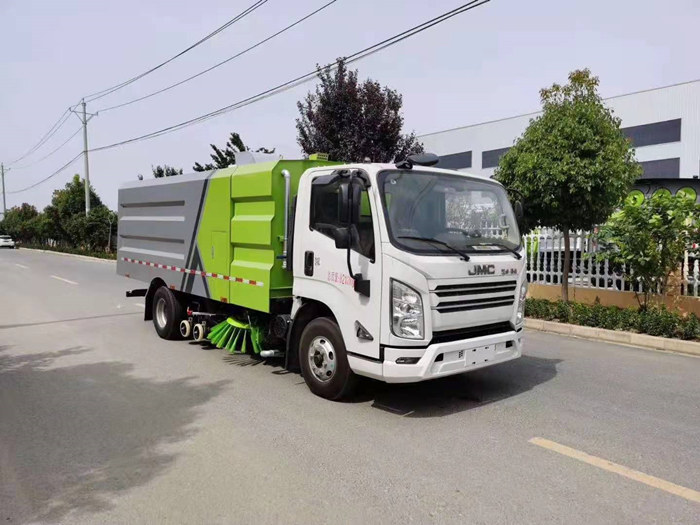 江铃8方国六洗扫车