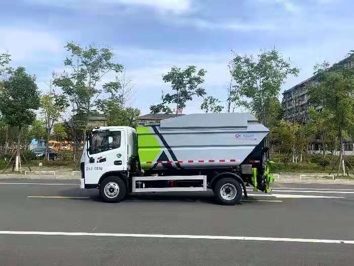 东风7方无泄漏压缩垃圾车