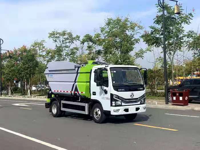 东风7方无泄漏压缩垃圾车