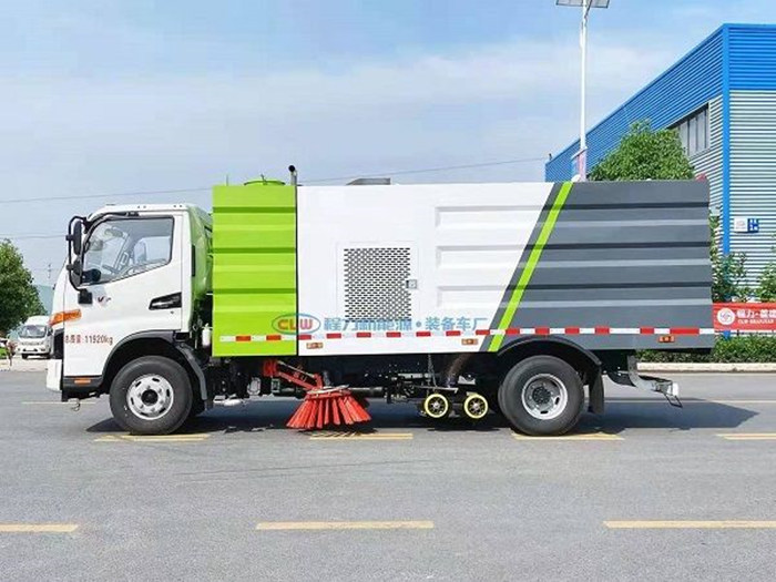 江淮8方洗扫车