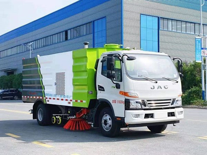 江淮8方洗扫车