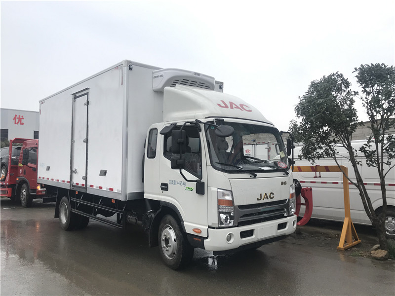   5.175米江淮帅铃Q7冷藏车