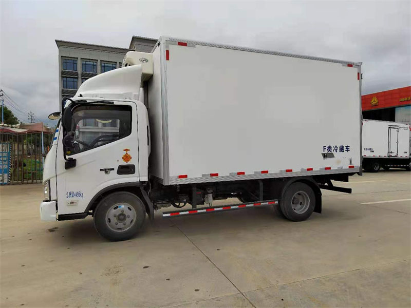 福田欧马可冷藏车130马力