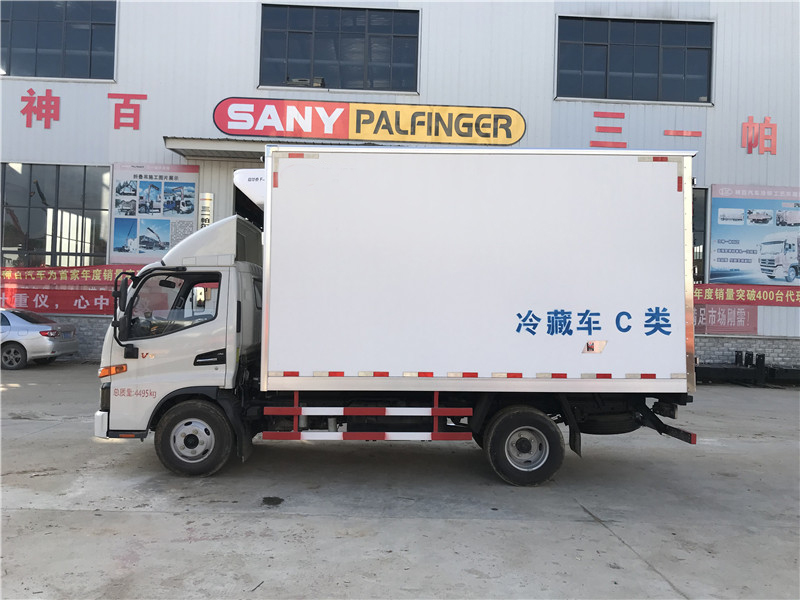 江淮骏铃V5冷藏车