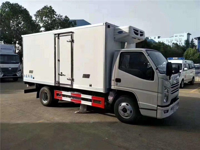 江铃顺达冷藏车