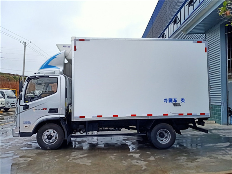 福田奥铃CTS冷藏车156马力