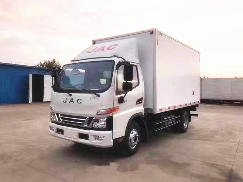 江淮骏铃V6冷藏车