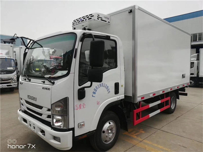 庆铃五十铃KV100冷藏车