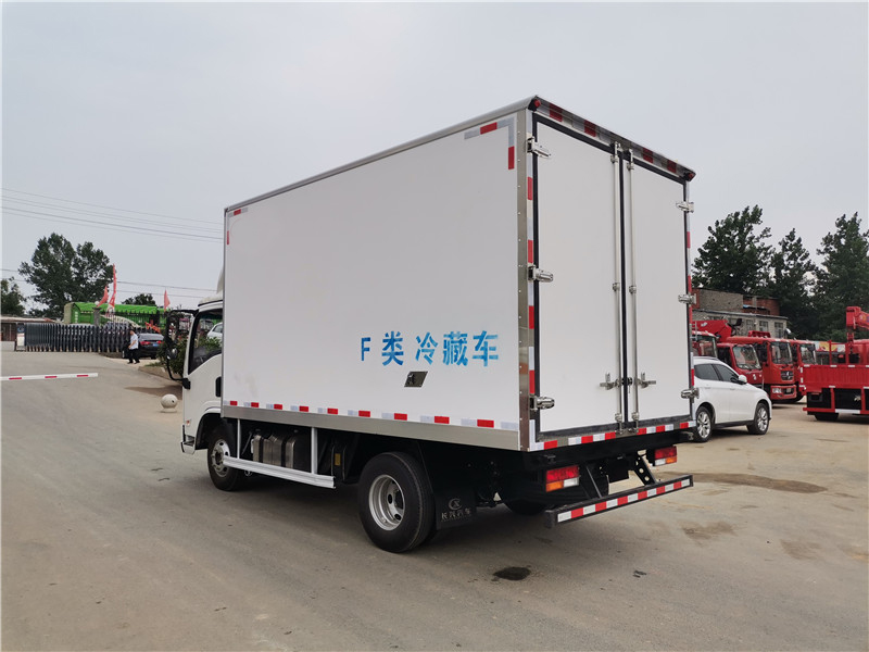 陕汽德龙K3000冷藏车