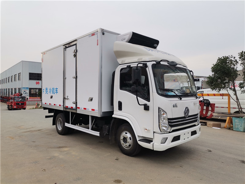 陕汽德龙K3000冷藏车