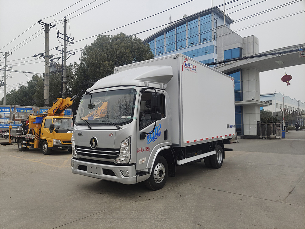 陕汽徳龙雪龙K1冷藏车