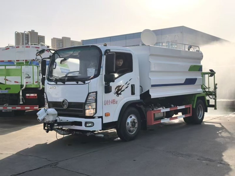 7方蓝牌重汽王牌洒水车
