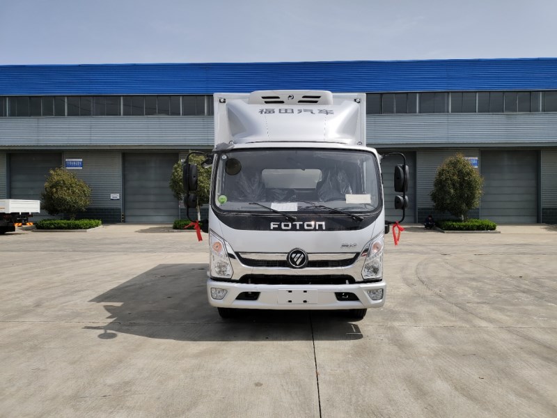 福田奥铃速运宽体冷藏车158马力