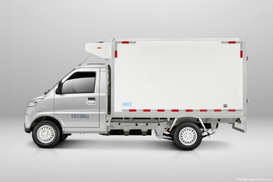 五菱冰宝 纯电动 2.8米微卡冷藏车