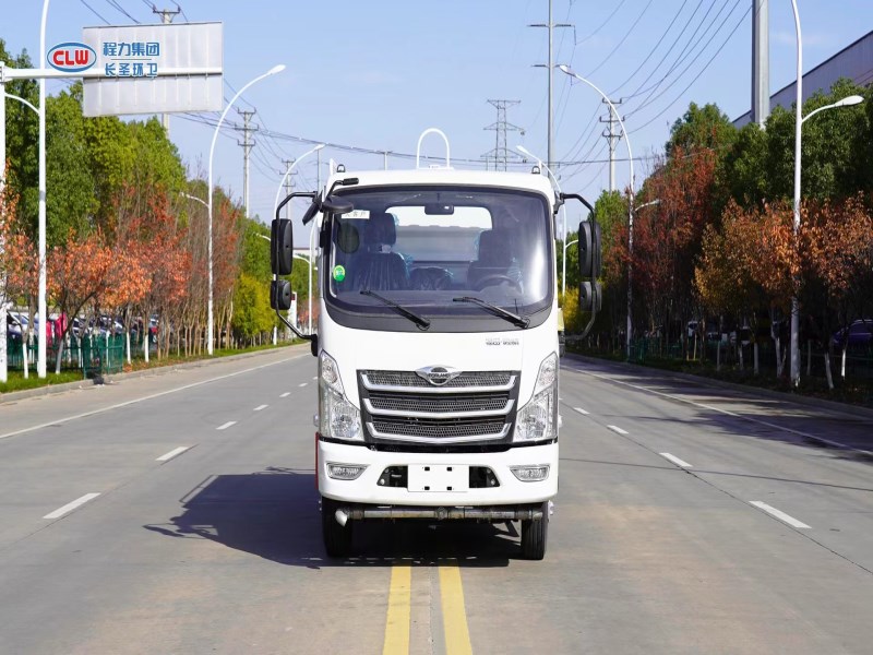 福田蓝牌7方洒水车