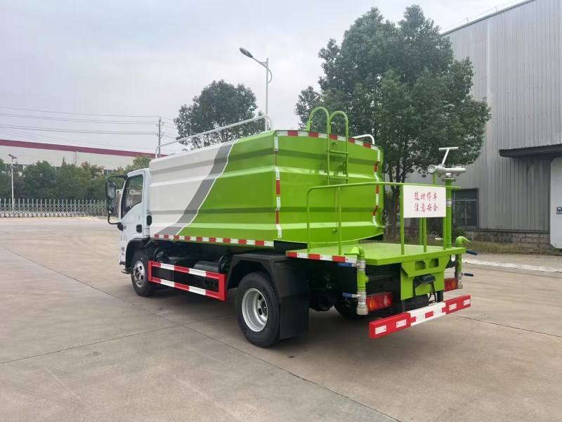 东风华神新款V3路面养护车