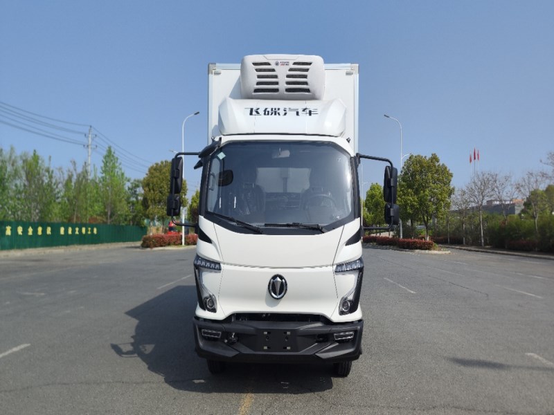 飞碟W5天然气CNG冷藏车