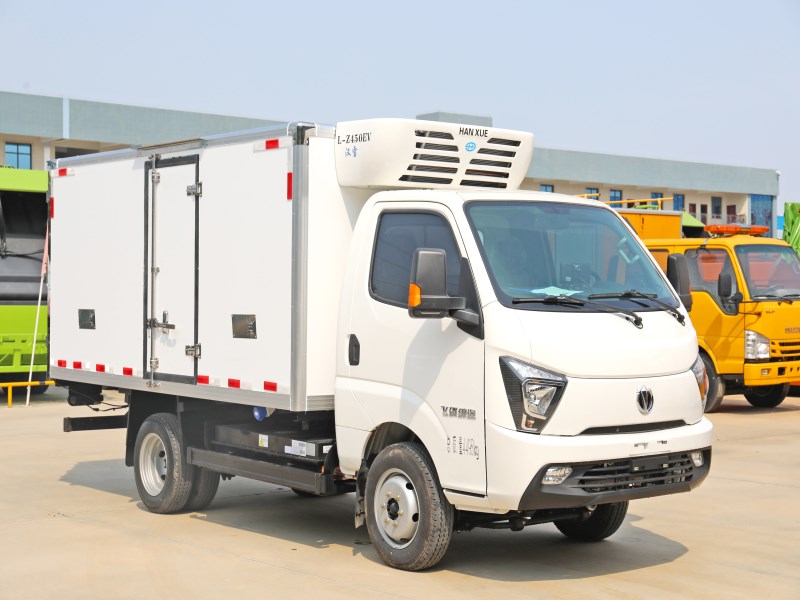 飞碟缔途EF3纯电动冷藏车（宁德时代63.75Kwh）