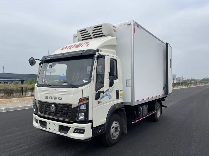 豪沃 - 统帅 - 蓝牌160马力冷藏车