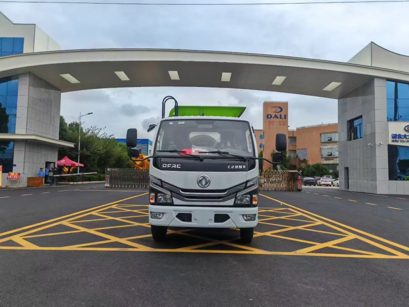 东风多利卡D6蓝牌餐厨垃圾车