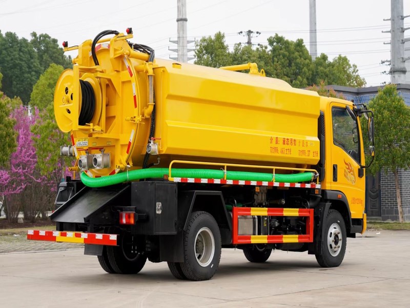 重汽豪曼新款10方‮洗清‬吸污车