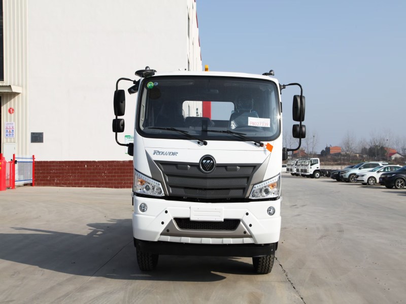 福‮大田‬金刚ES5勾臂‮圾垃‬车