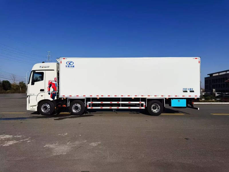9.6米冷藏车-欧曼EST星辉版-480