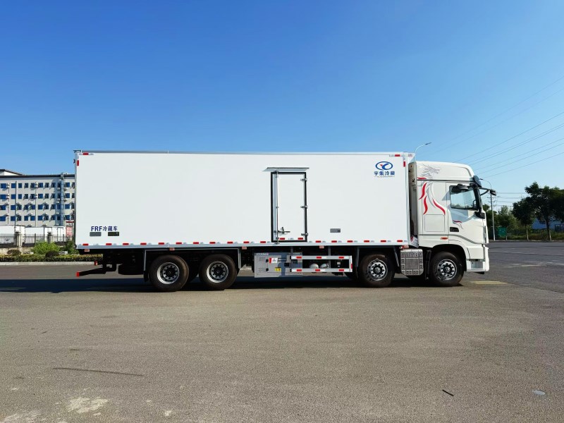 9.6米冷藏车-东风天龙KX