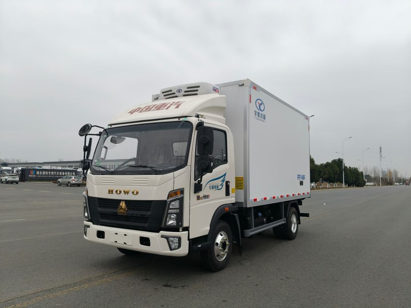 重汽豪沃悍将4.2米冷藏车