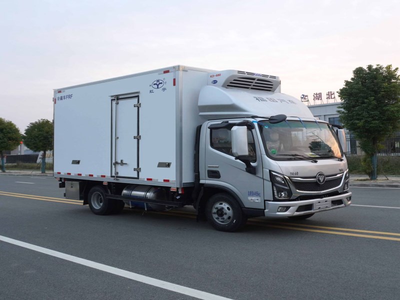 福田奥铃北极熊Pro重载版3.0 210马力冷藏车