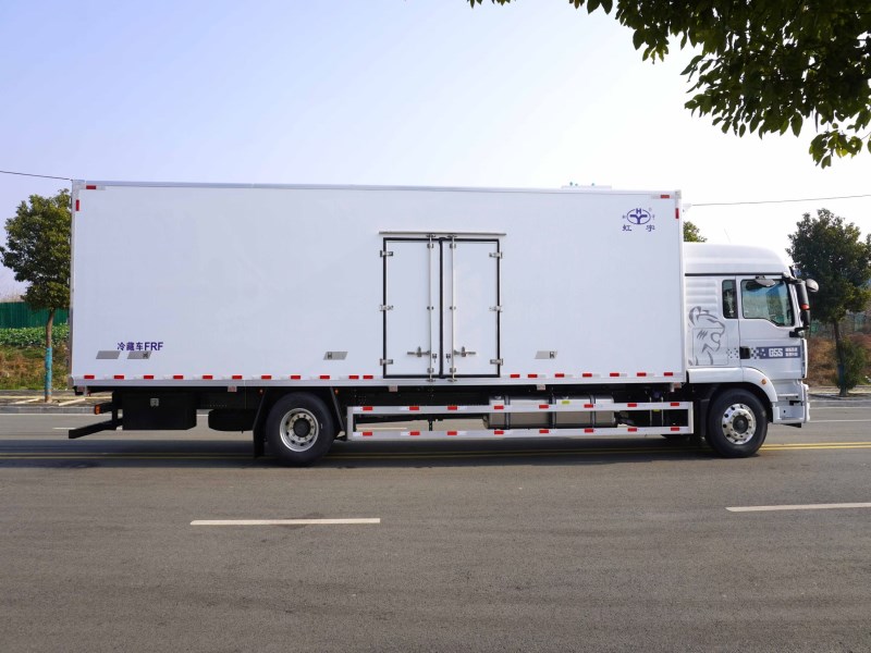 汕德卡G5S（大单桥）冷藏车