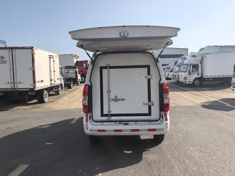 华晨鑫源好运EV纯电动面包冷藏车