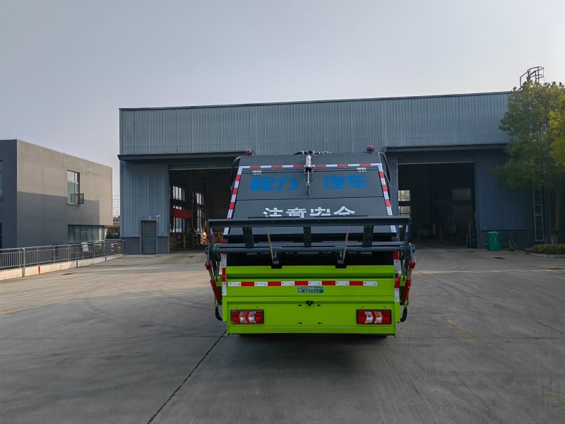 江淮骏铃V6 10方压缩车