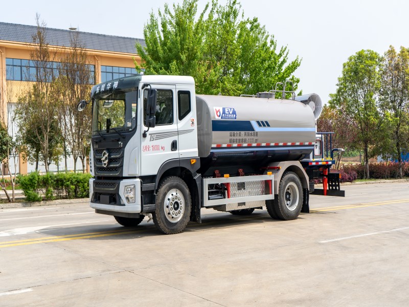 华神T5纯电绿化喷洒车