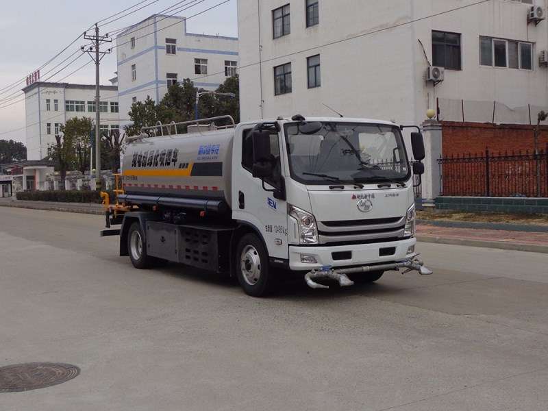 上汽12.5吨纯电动绿化喷洒车