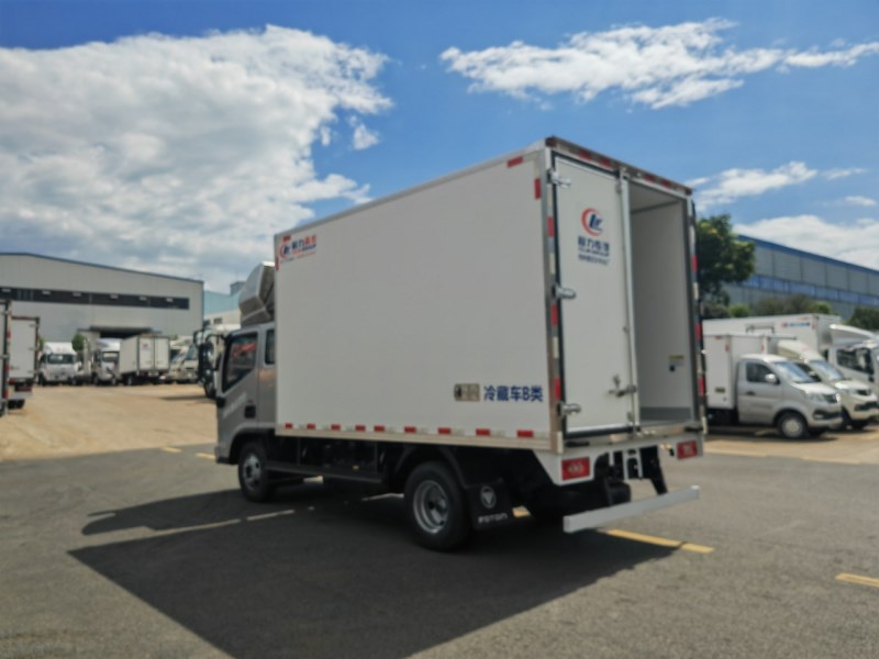 福田奥铃速运  Pro 版冷藏车排半