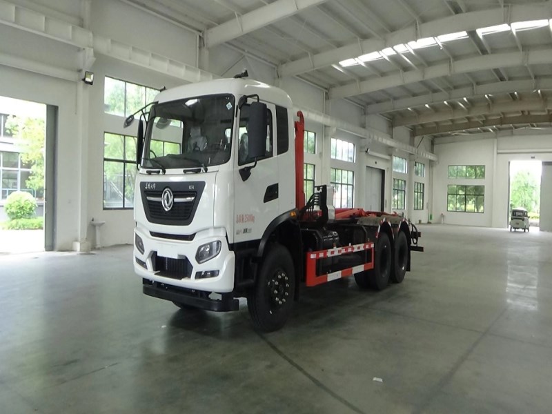 程力-东风天锦后双桥20吨/25吨勾臂垃圾车