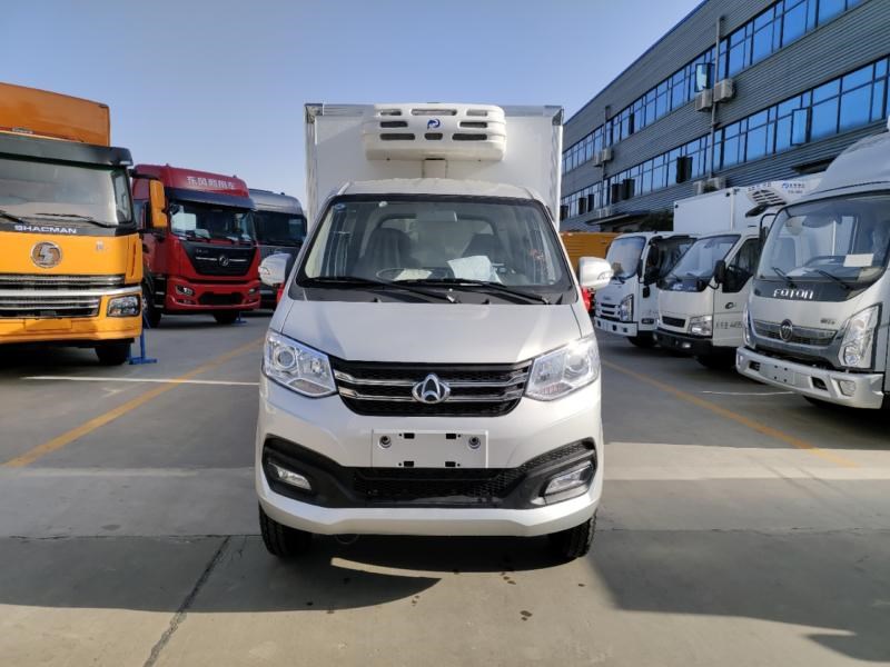 重庆长安 跨越王X1（后双轮）冷藏车