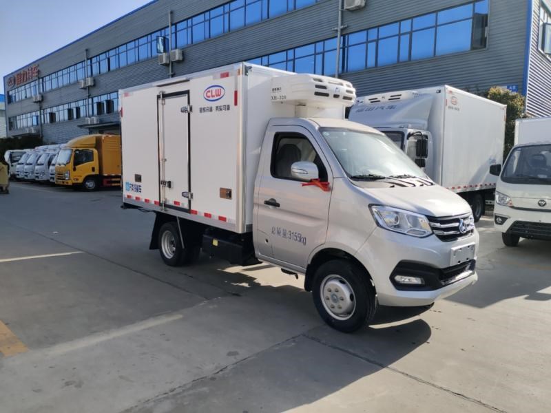 重庆长安 跨越王X1（后双轮）冷藏车