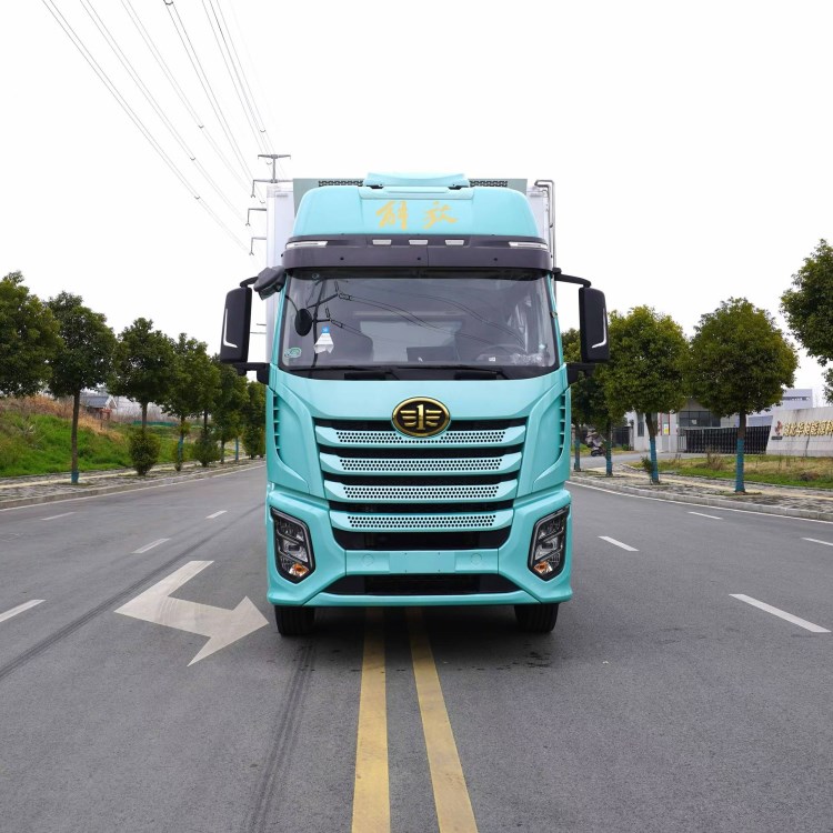 解放J6G领航版冷藏车大柴380