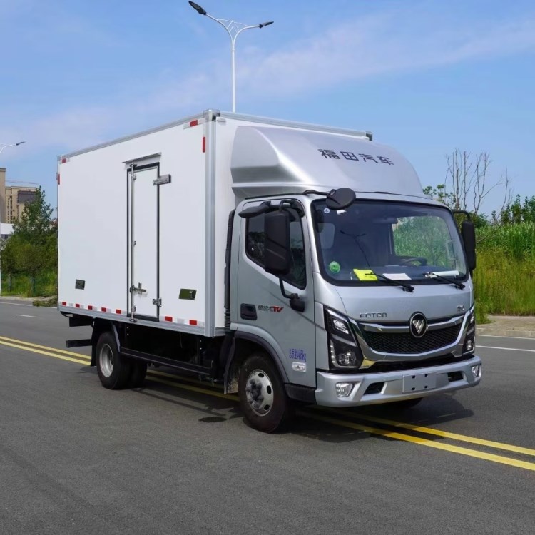 福田奥铃CTV宽体4米2冷藏车